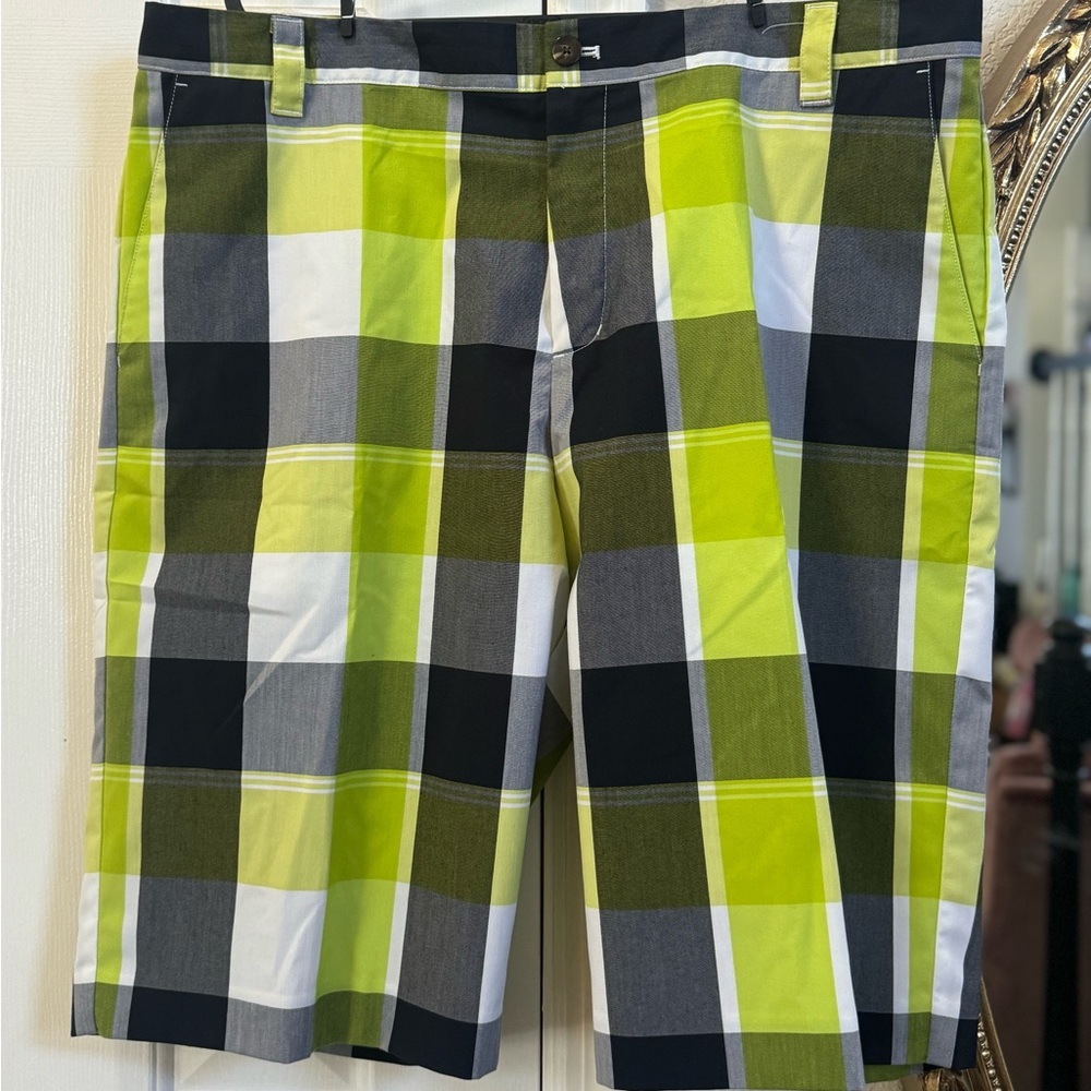 Adidas Mens Chino Golf Shorts Flat Front, Lime Green Plaid, Size 38